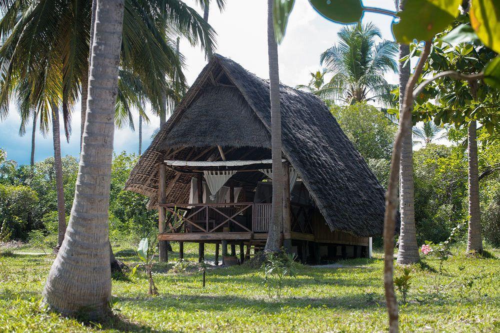 Ras Mbisi Lodge キリンドニ エクステリア 写真